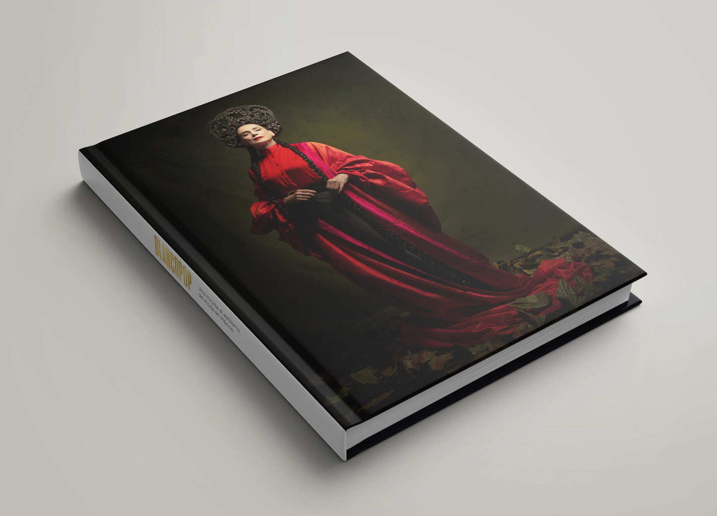 BLANCOPOP: Una mirada al estilismo de moda en México - Portada Ofelia Medina